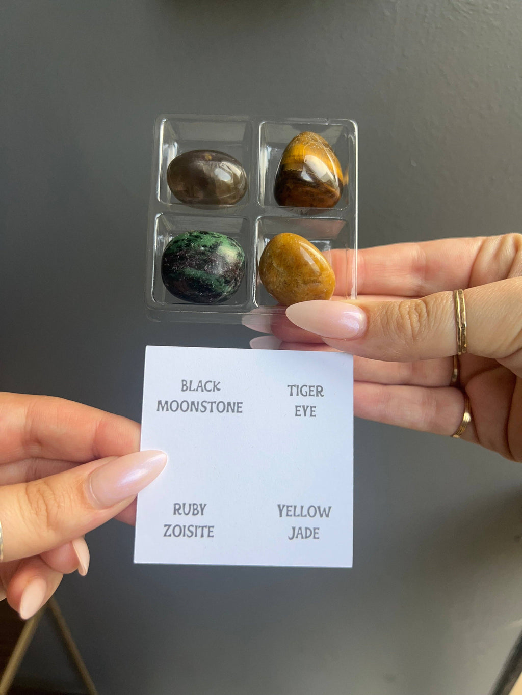 Leo Zodiac Tumbled Crystal Set - Confidence & Leadership