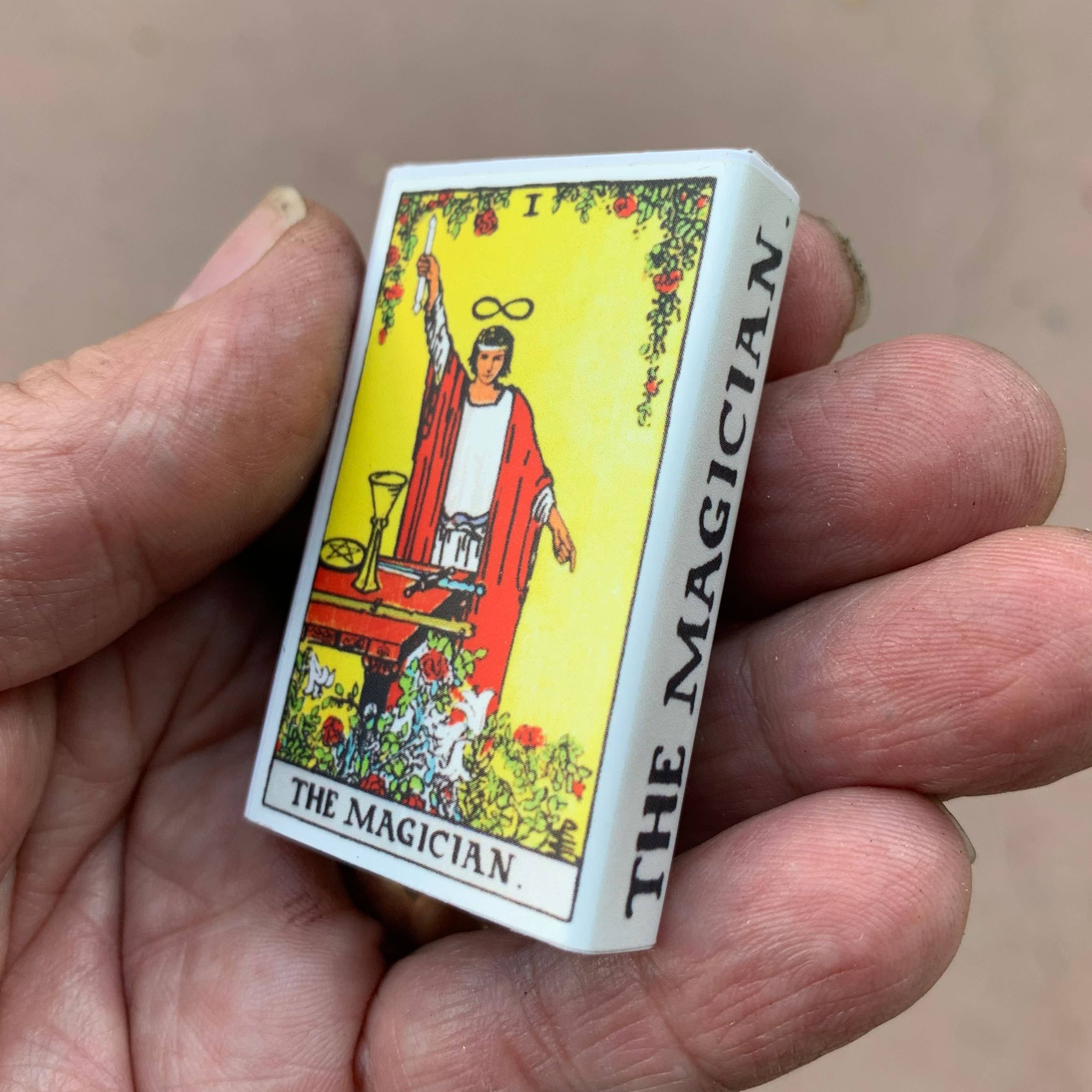 Tarot Matchbox - The Magician • Accessories for your candles