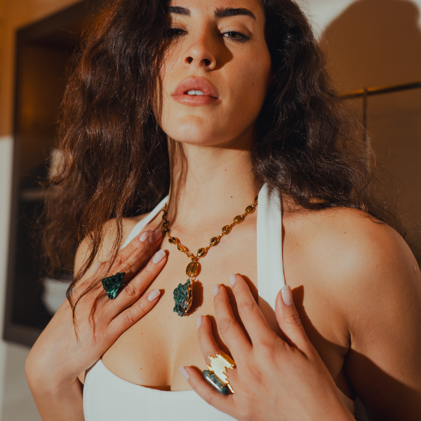 Handmade Malachite Necklace – Stone of Transformation