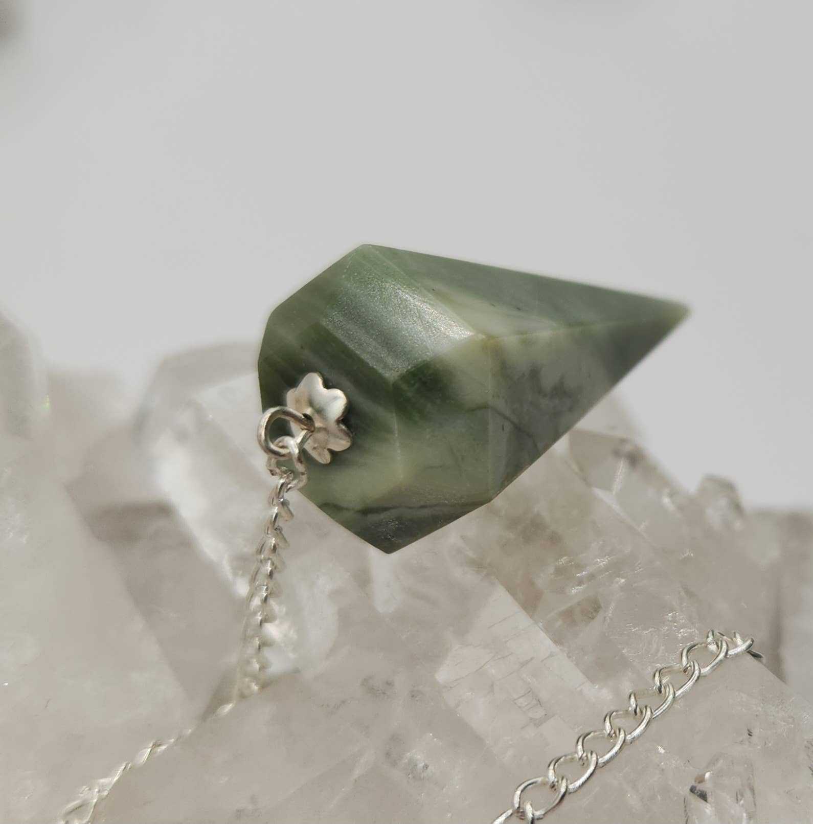 Serpentine Pendulum w/Silver Plated Chain