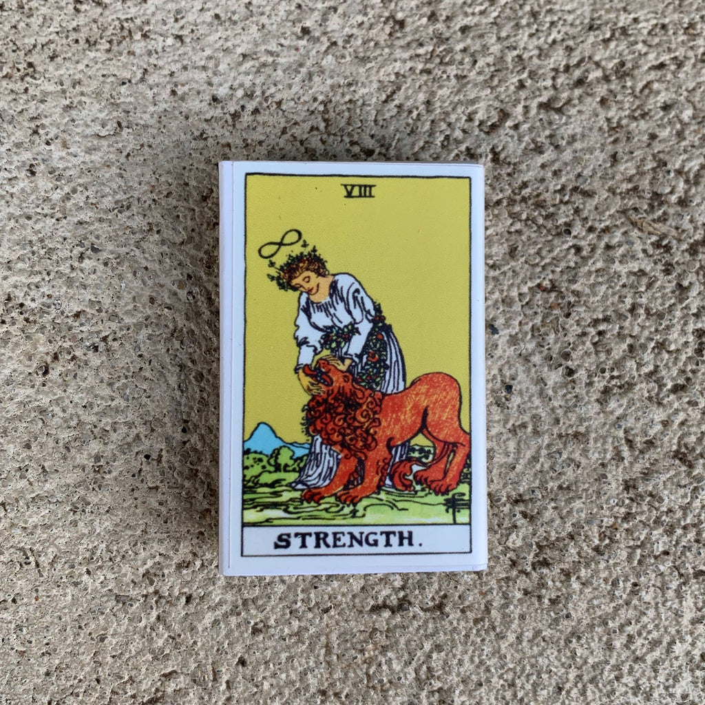 Tarot Matchbox - Strength • Accessories for your Candles