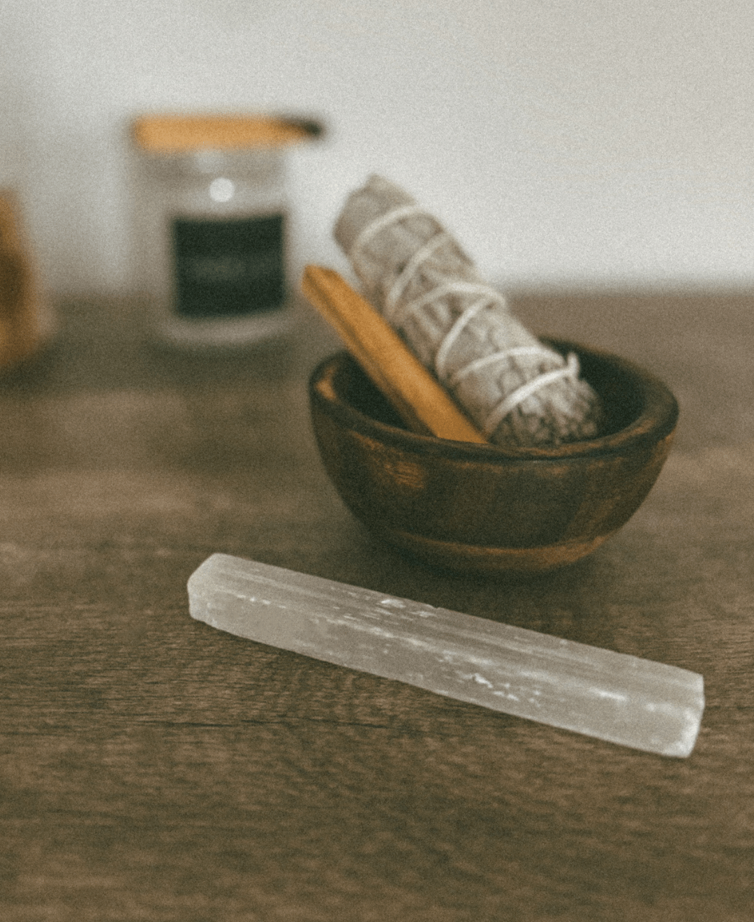 The Ritual Smoke Set – Palo Santo, Sage + Selenite